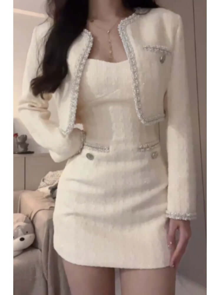 Elegant beige diamond-inlaid high-end dress and jacket set, showcasing a round neck and single-breasted design.